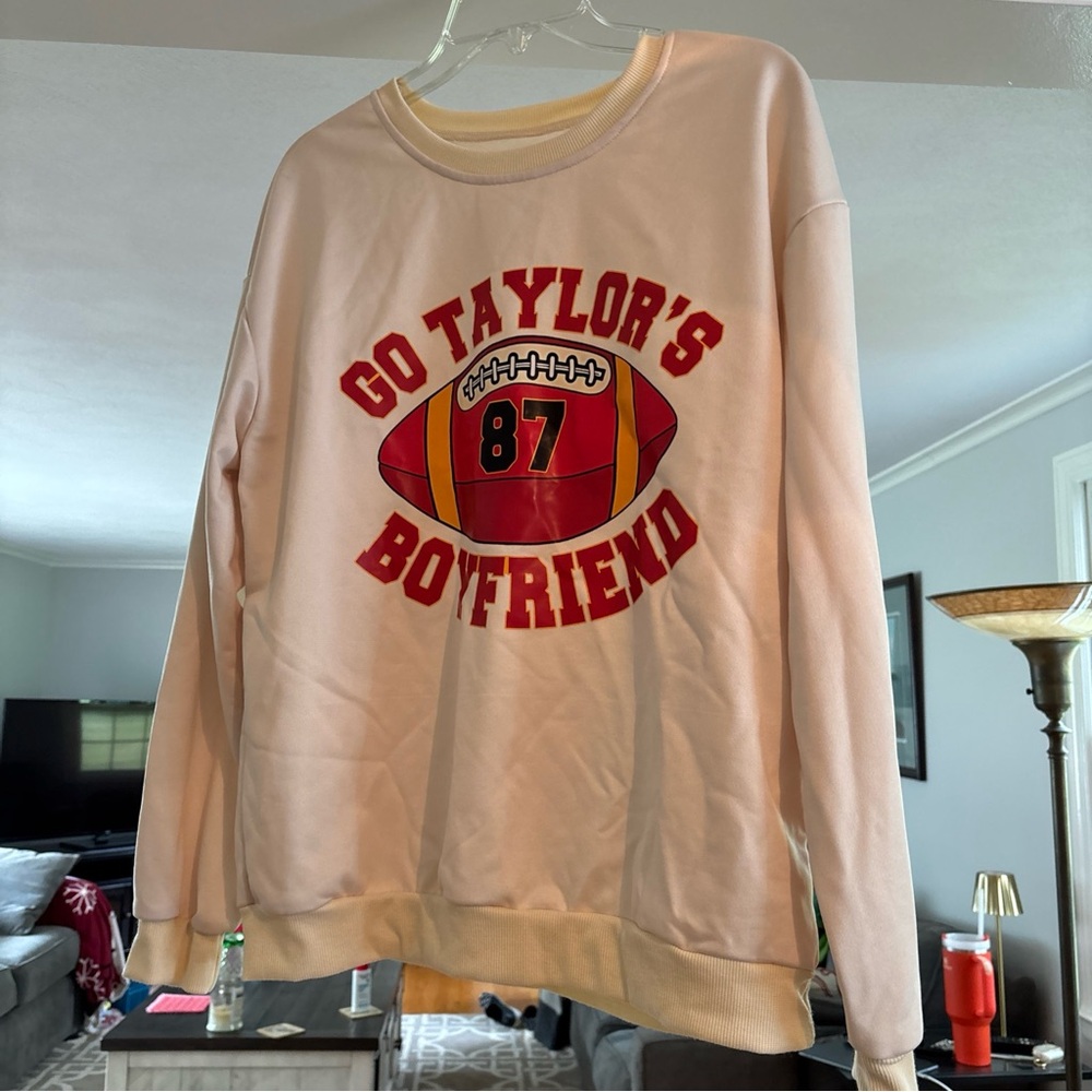 GO TAYLORS BOYFRIEND KANSAS CITY CHIEFS, TRAVIS KELCE 87 SWEATSHIRT SIZE Large